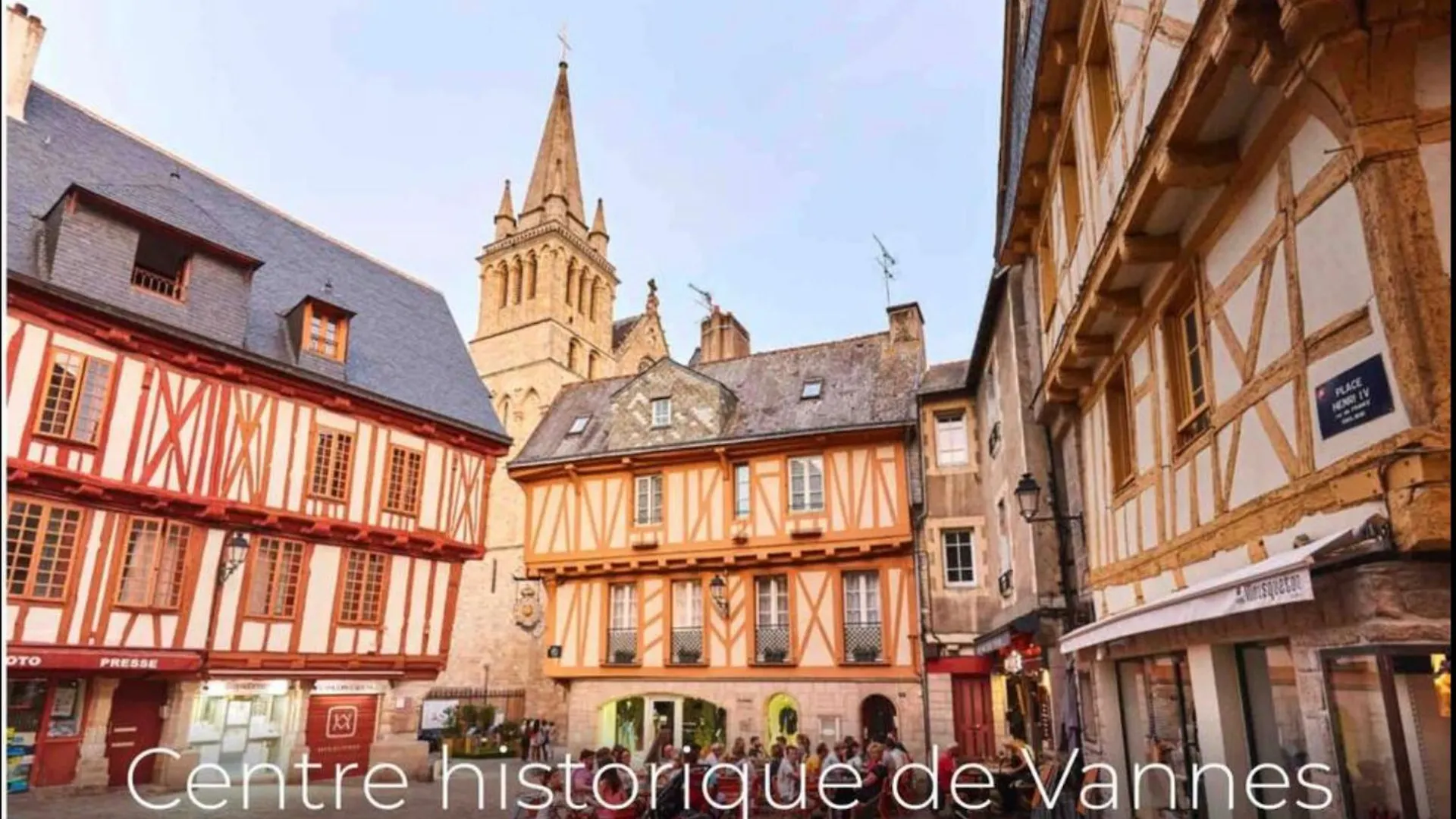 Belle Maison Entre Les Sentiers Cotiers Et La Vieille Ville فان بيت للعطل
